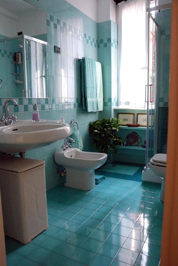 Bed And Breakfast Flowers Genoa Ngoại thất bức ảnh