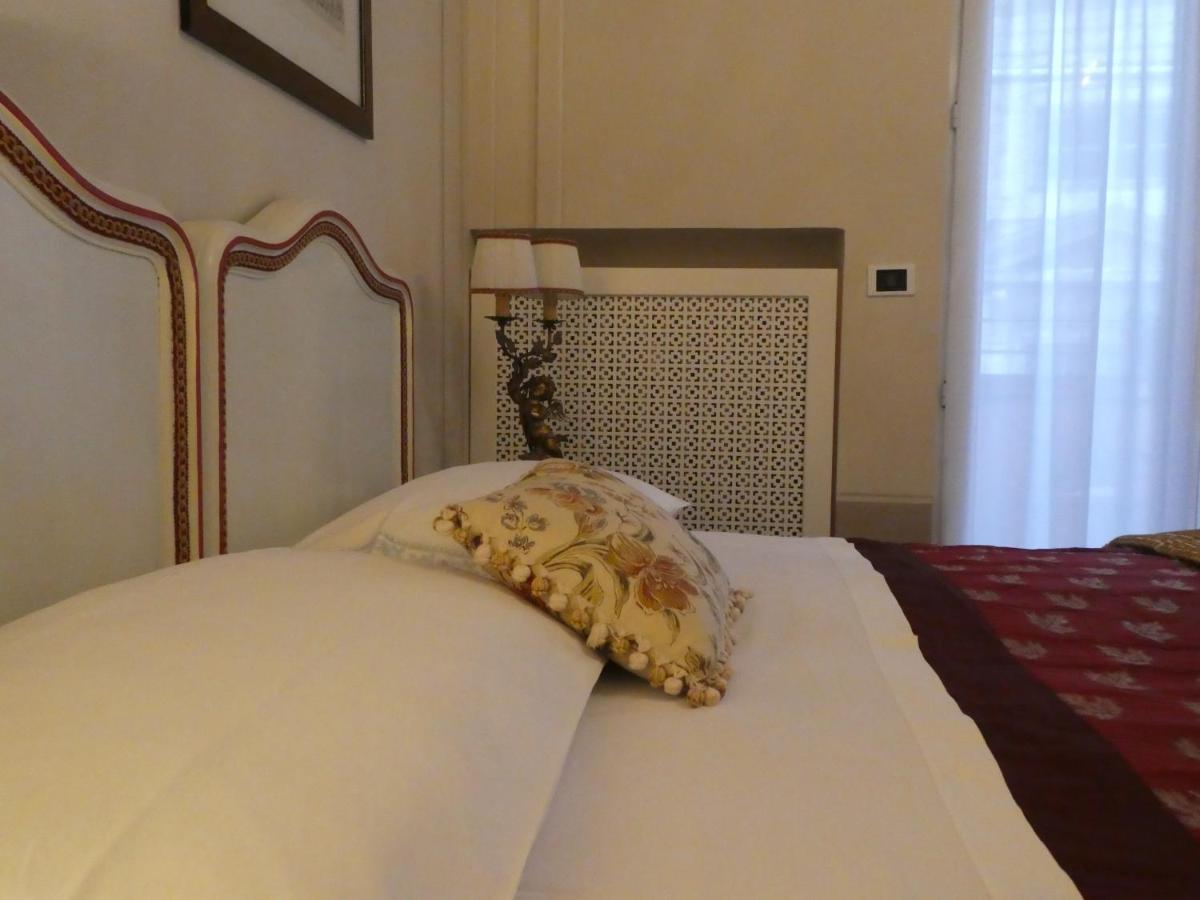 Bed And Breakfast Flowers Genoa Ngoại thất bức ảnh